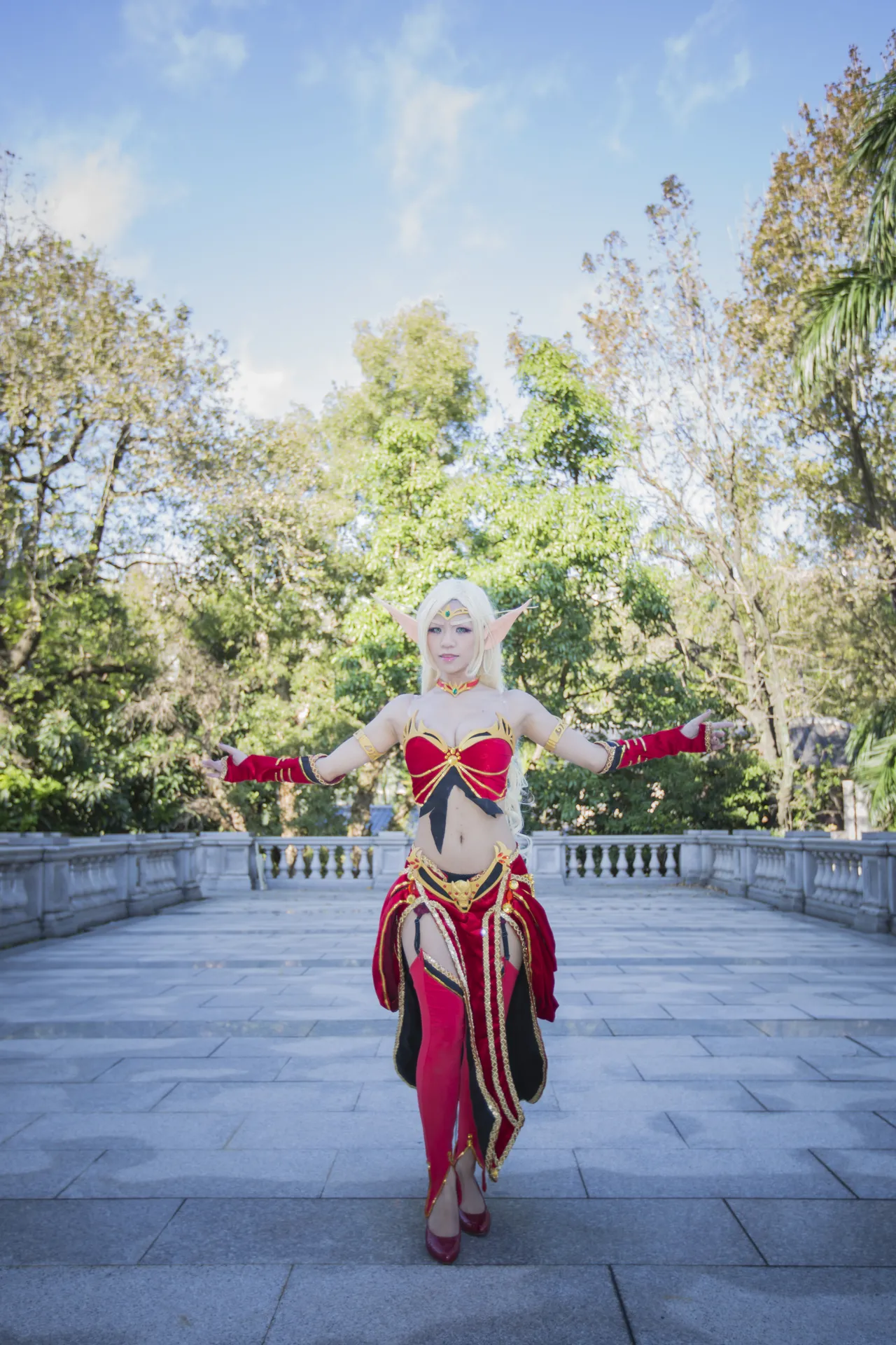 WoW Blood Elf Priest-erohere49.webp