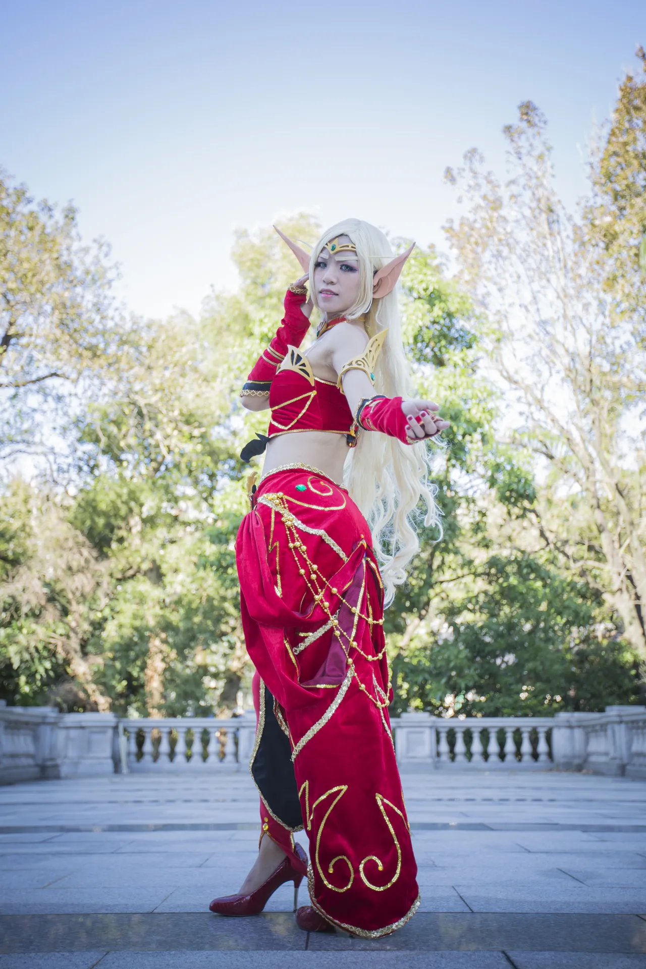 WoW Blood Elf Priest-erohere60.webp