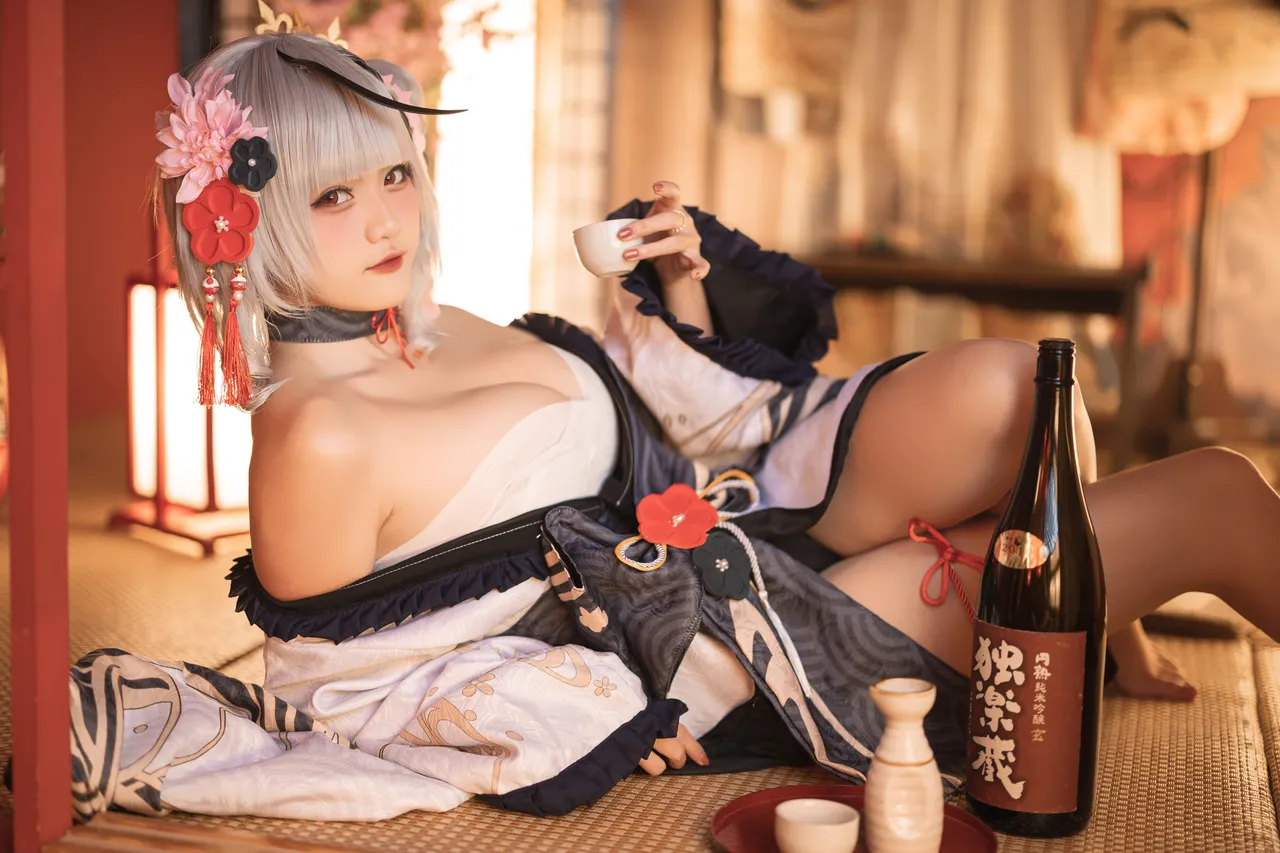 Xiaoyukiko - Sakamata Chloe Yukata-erohere8.webp