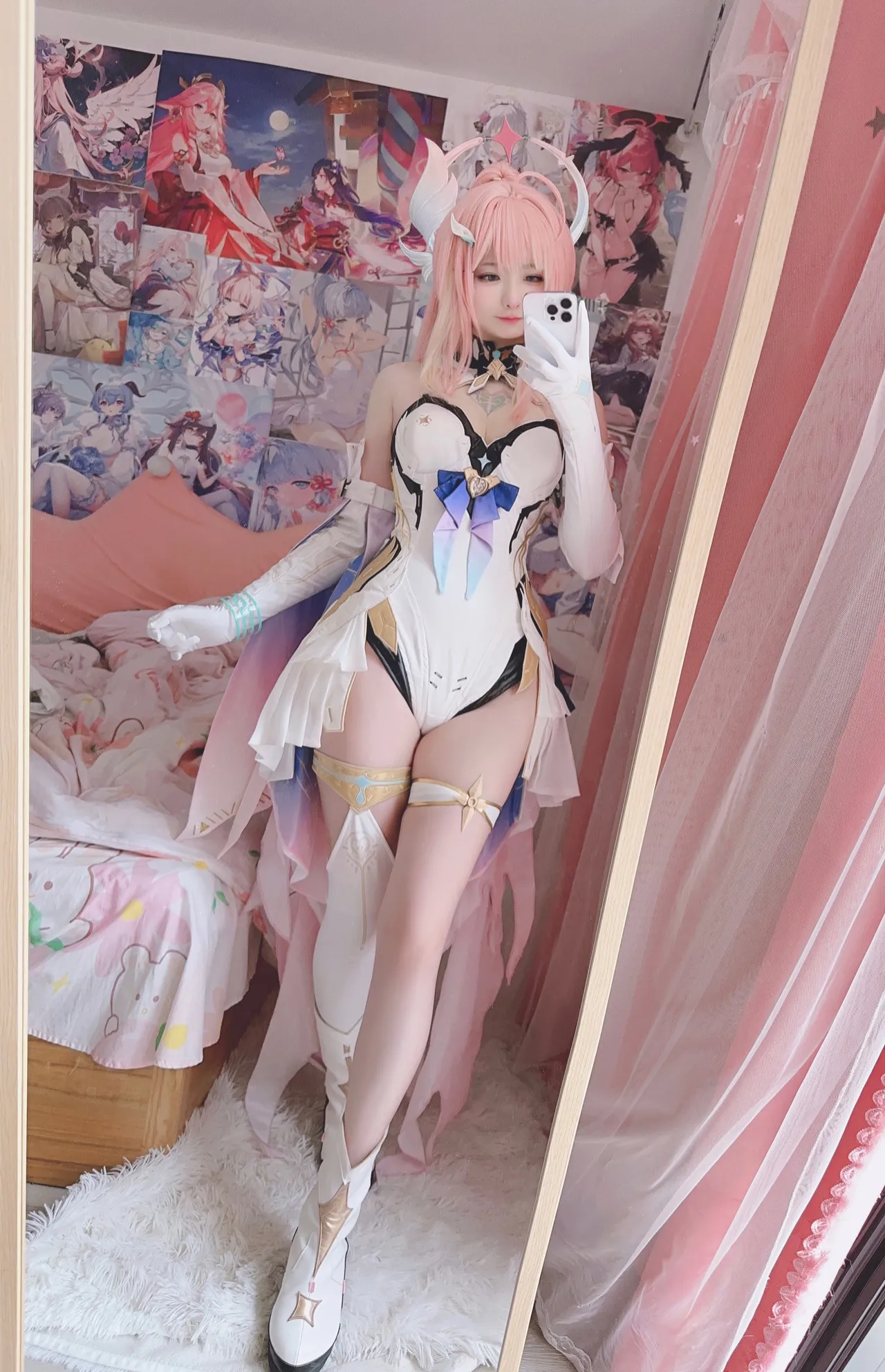 Xidaidai 习呆呆 Aemeath with WEBP (Wuthering Waves) Decensored