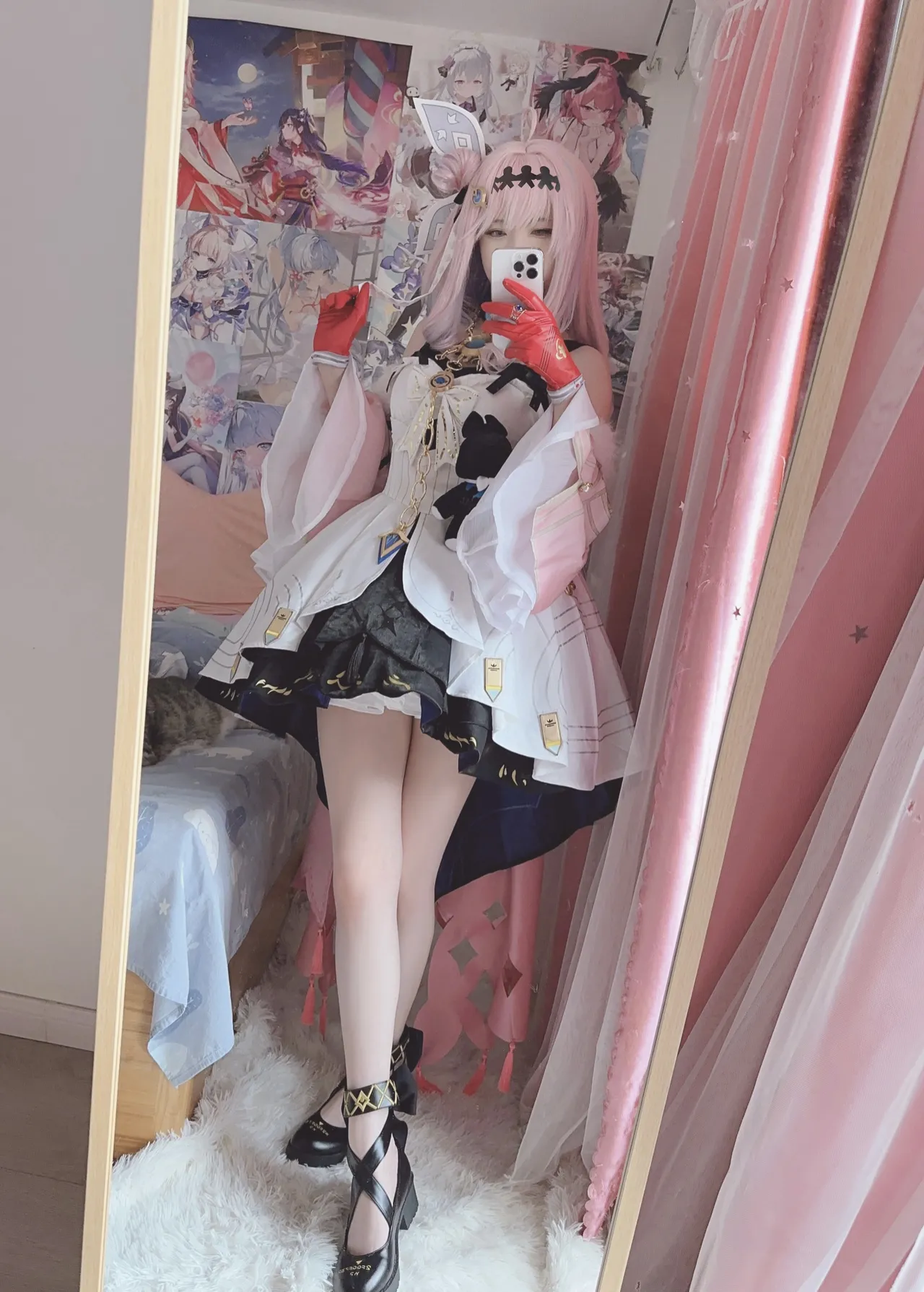 Xidaidai 习呆呆 Denia with