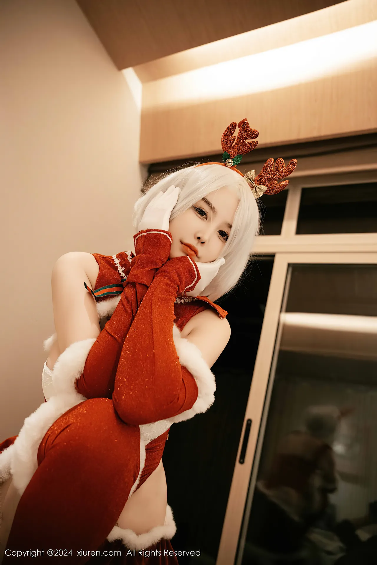 Xiuren秀人网 樱桃小犊子 Yorha 2B Chrismast-erohere13.webp