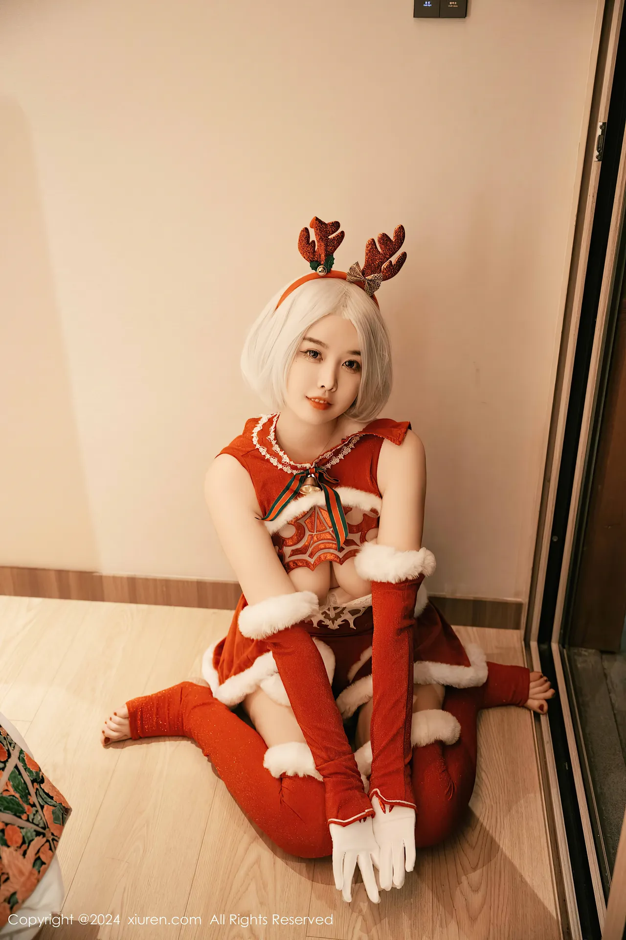 Xiuren秀人网 樱桃小犊子 Yorha 2B Chrismast-erohere20.webp