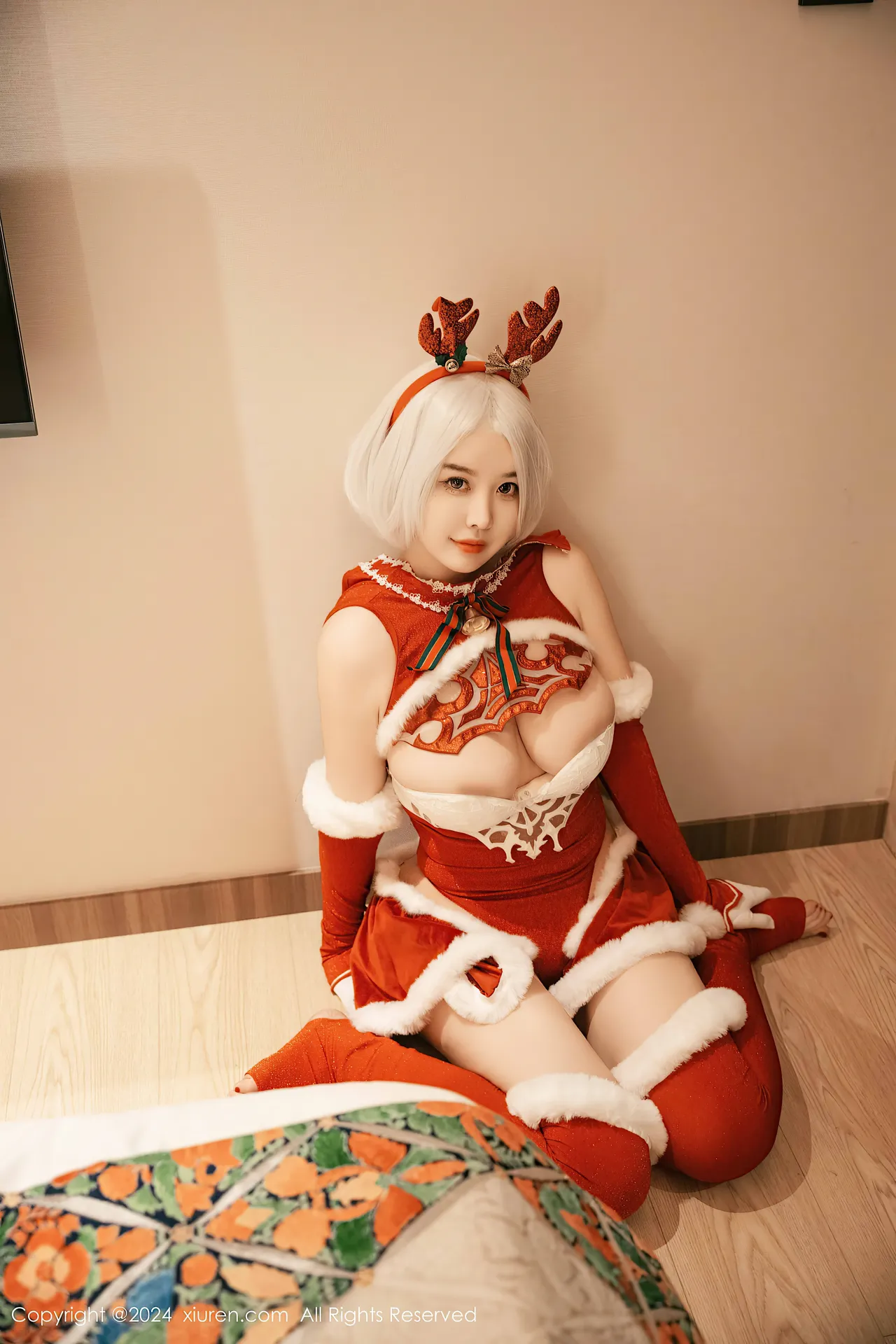 Xiuren秀人网 樱桃小犊子 Yorha 2B Chrismast-erohere21.webp