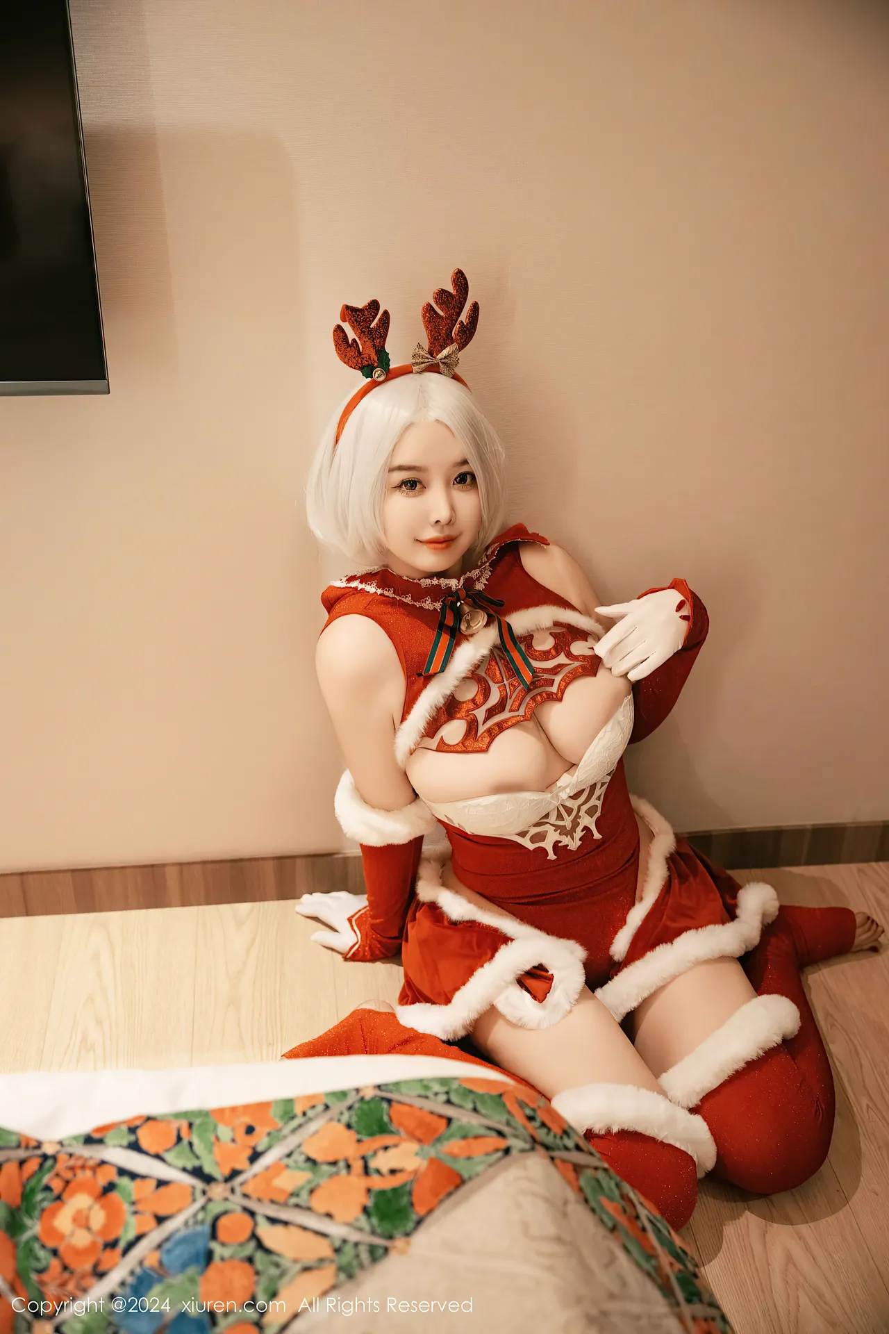 Xiuren秀人网 樱桃小犊子 Yorha 2B Chrismast-erohere22.webp
