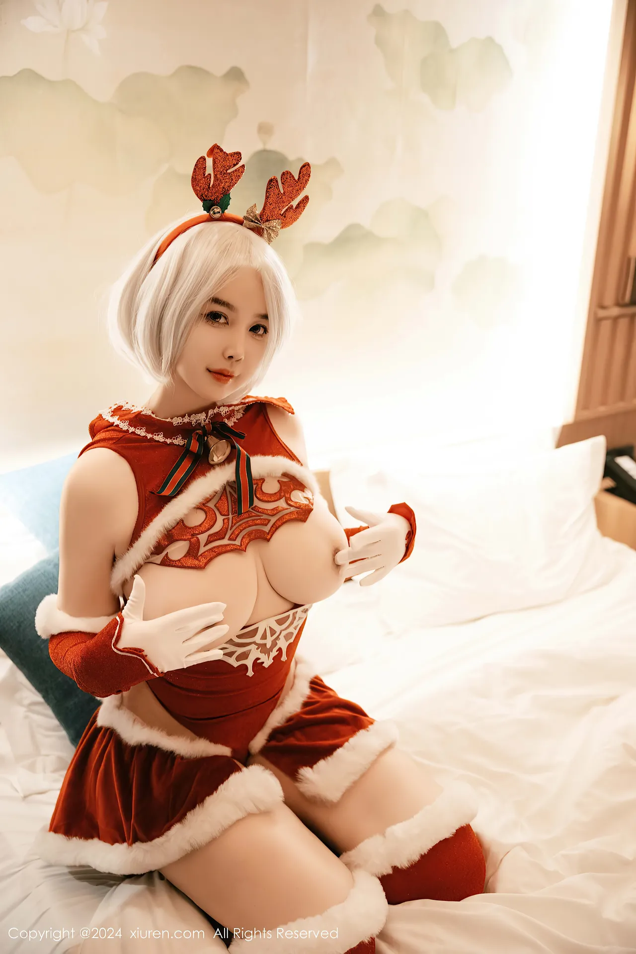 Xiuren秀人网 樱桃小犊子 Yorha 2B Chrismast-erohere34.webp