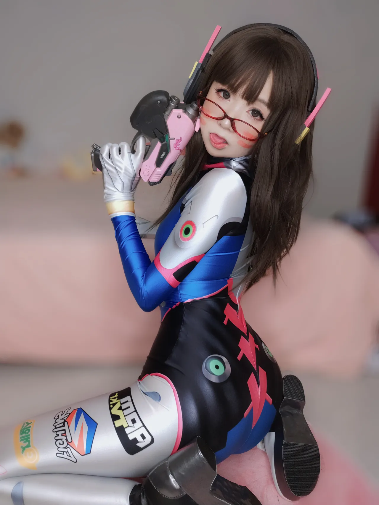YaoYaoQwQ - D.Va-erohere110.webp