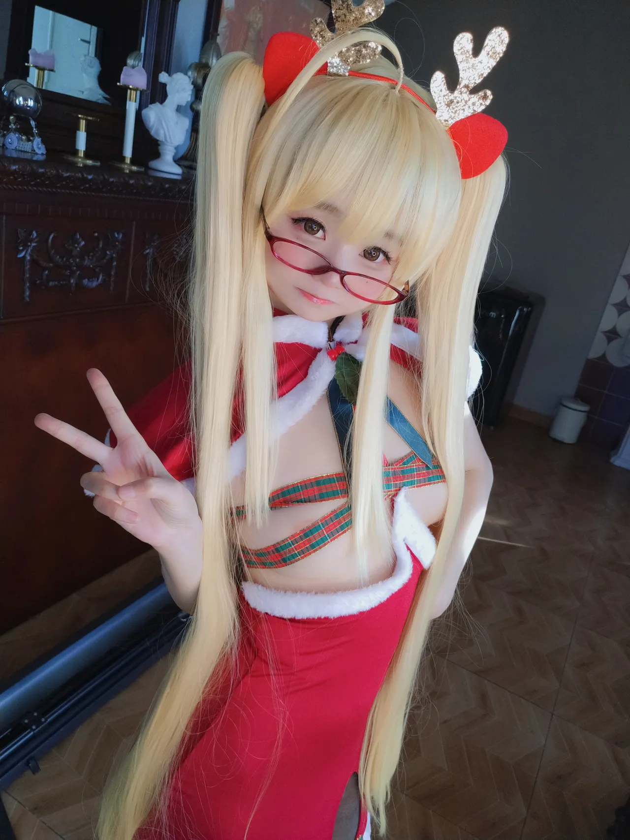 YaoYaoQwQ - Reindeer Marie Rose-erohere4.webp