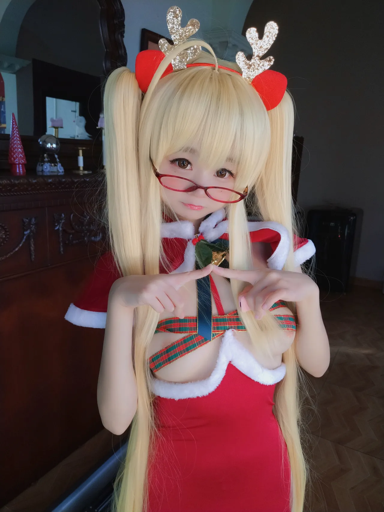 YaoYaoQwQ - Reindeer Marie Rose-erohere5.webp