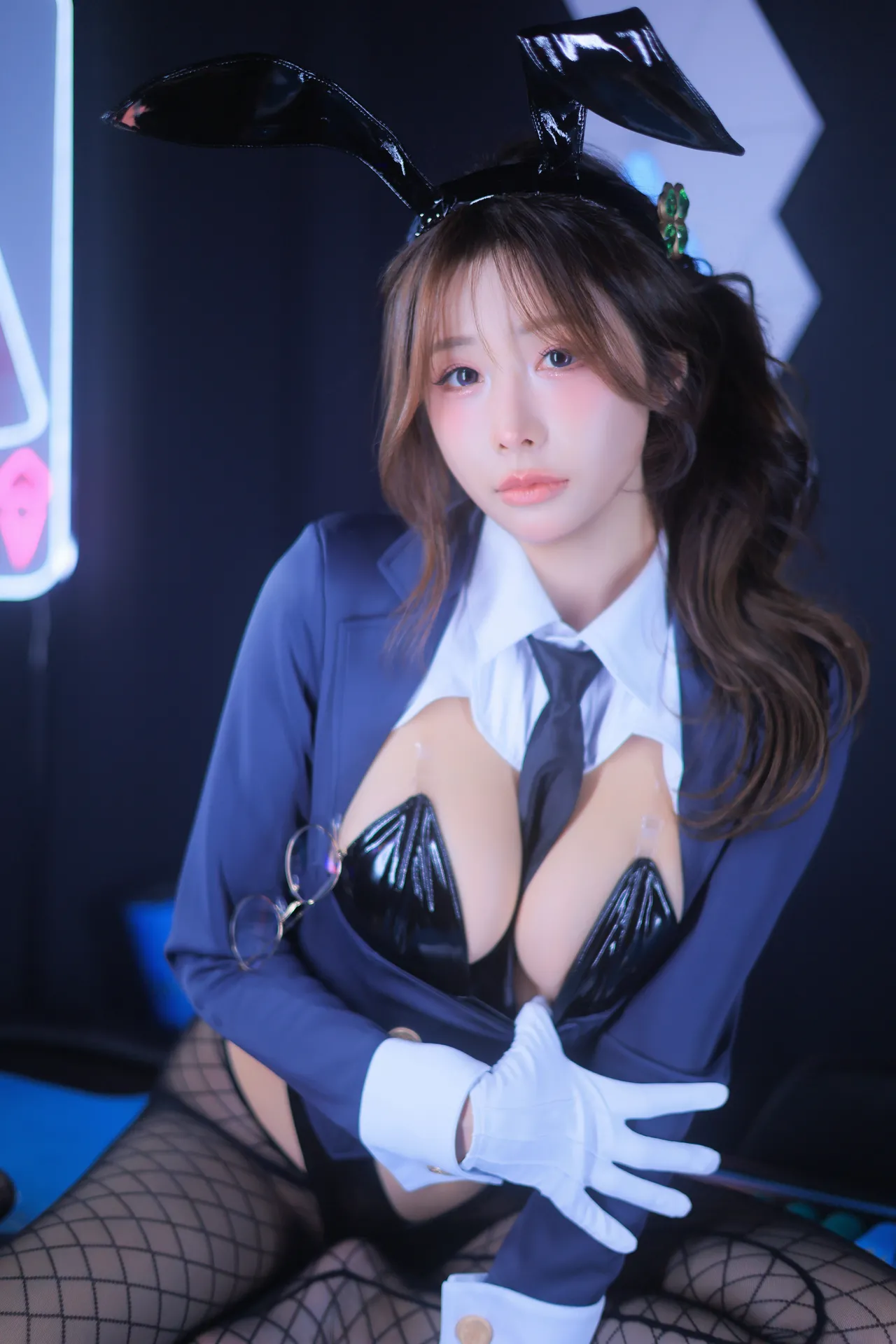 YeonYu - Agent Bunny Ade-erohere21.webp