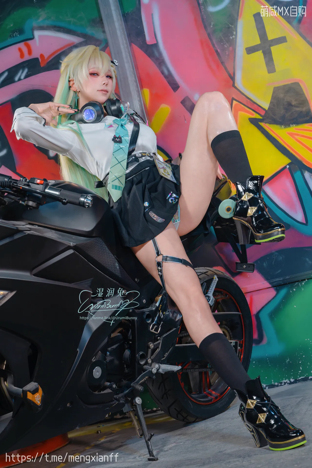 Yiko湿润兔 咬一口兔娘 5月作品『鸣潮-琳奈』-erohere12.webp