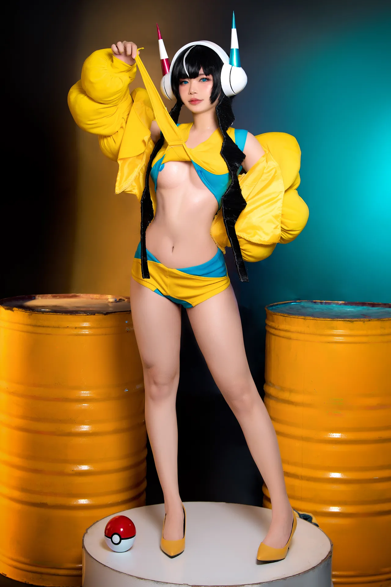 Zinie Q - Elesa-erohere11.webp