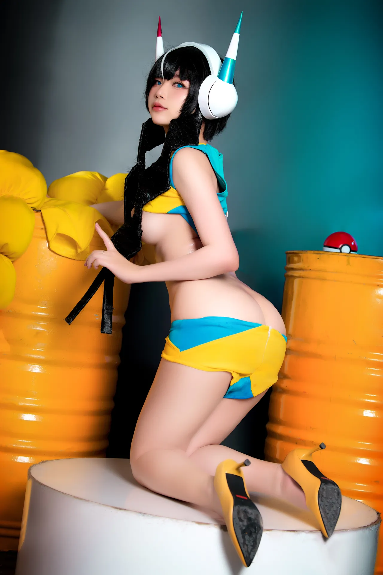 Zinie Q - Elesa-erohere23.webp