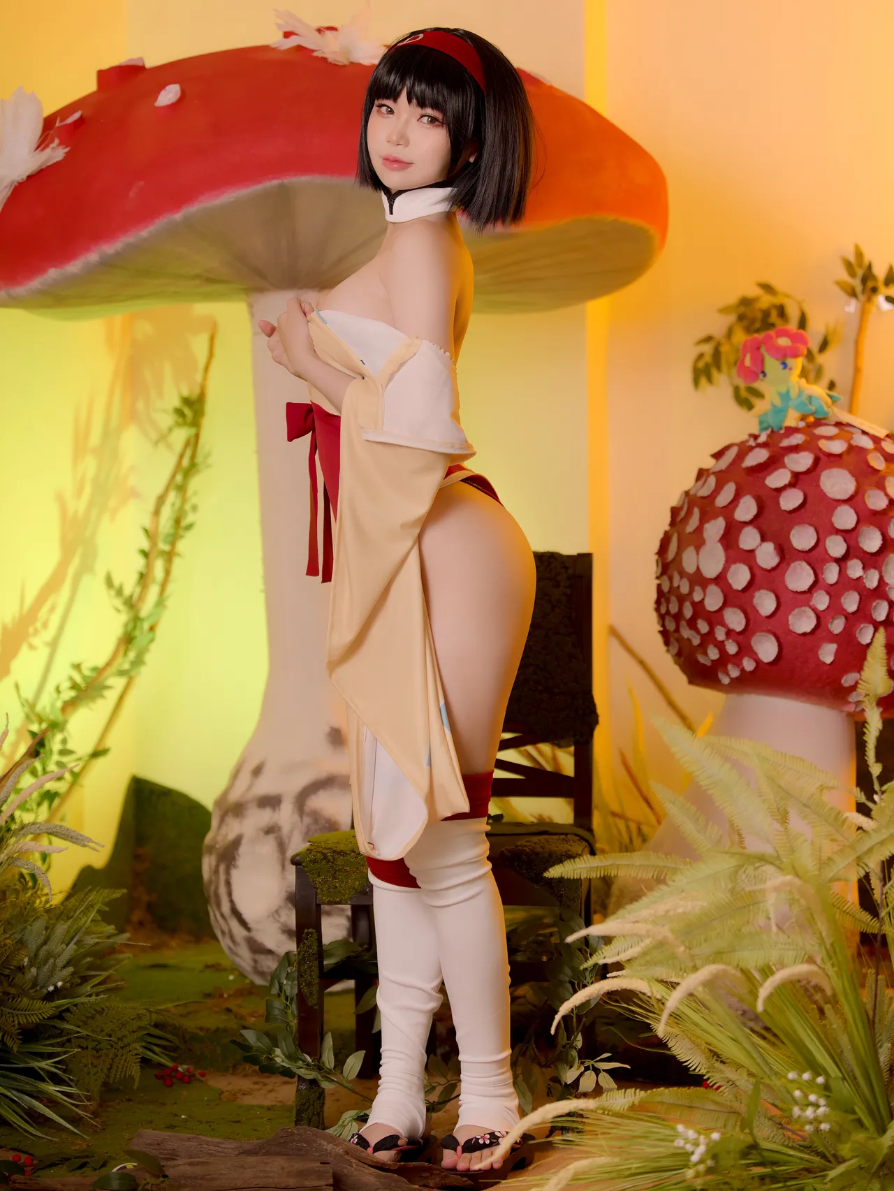 Zinie Q - Erika-erohere12.webp