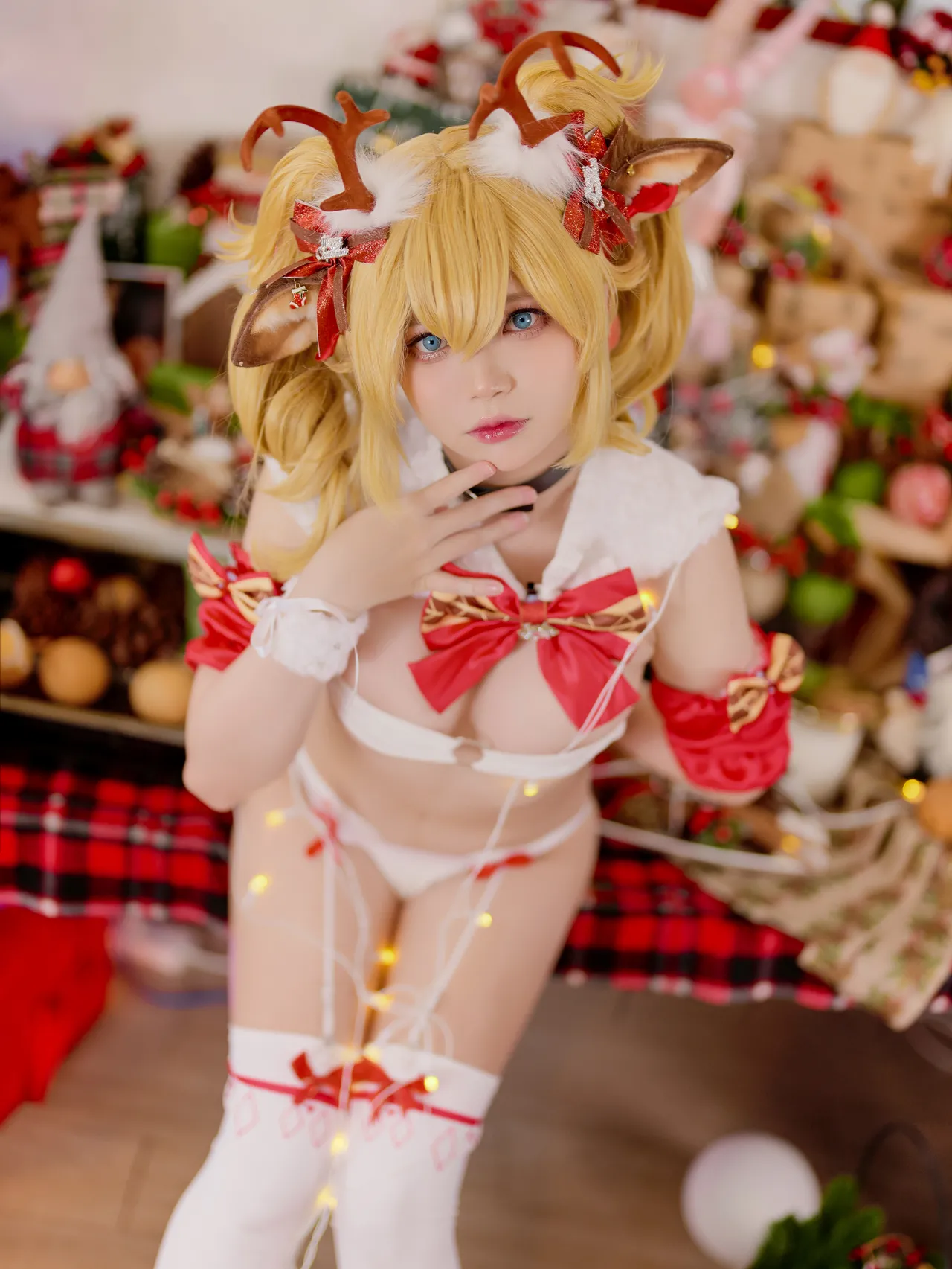 ZinieQ - Barbara Christmas (Genshin Impact)-erohere22.webp