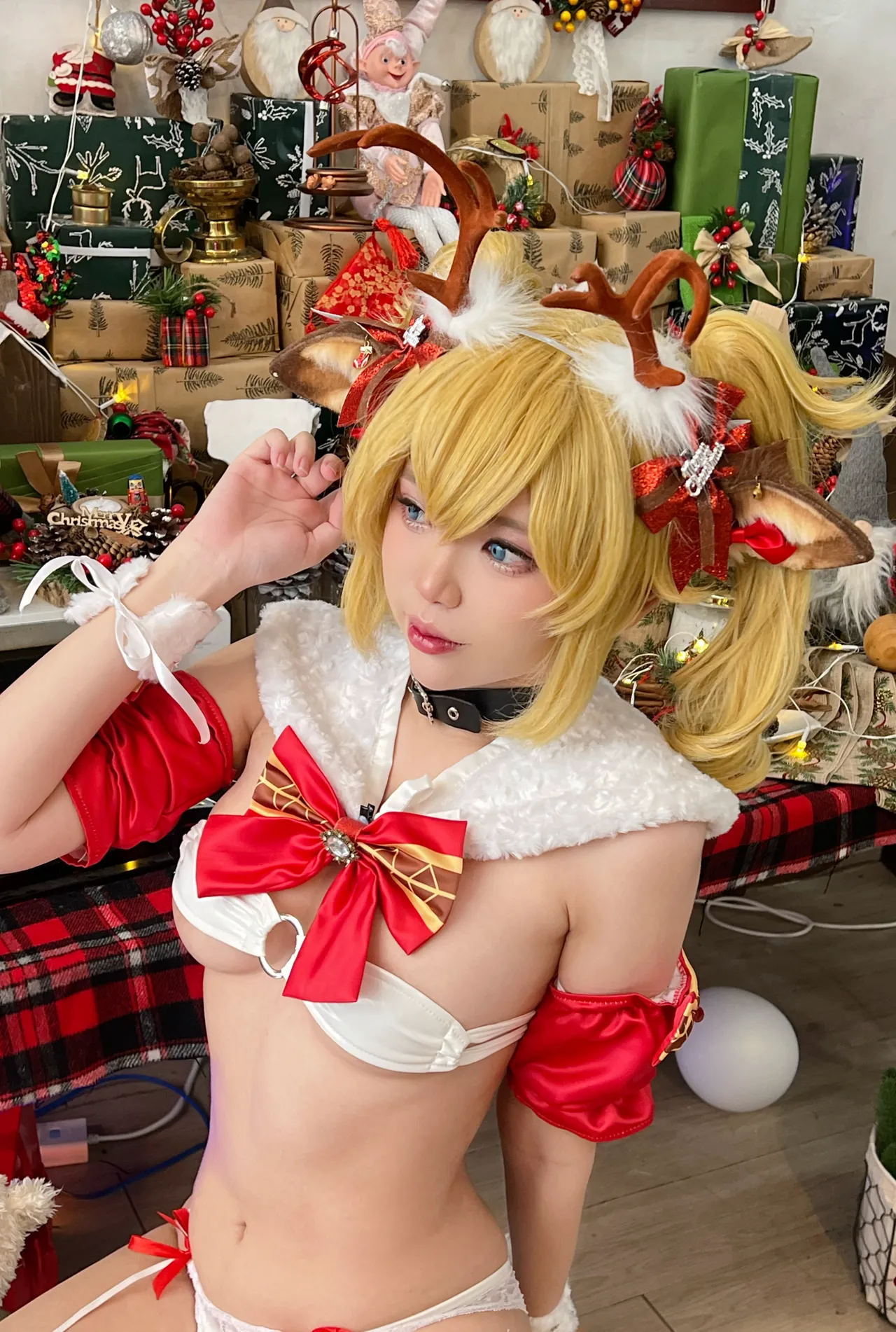 ZinieQ - Barbara Christmas (Genshin Impact)-erohere33.webp