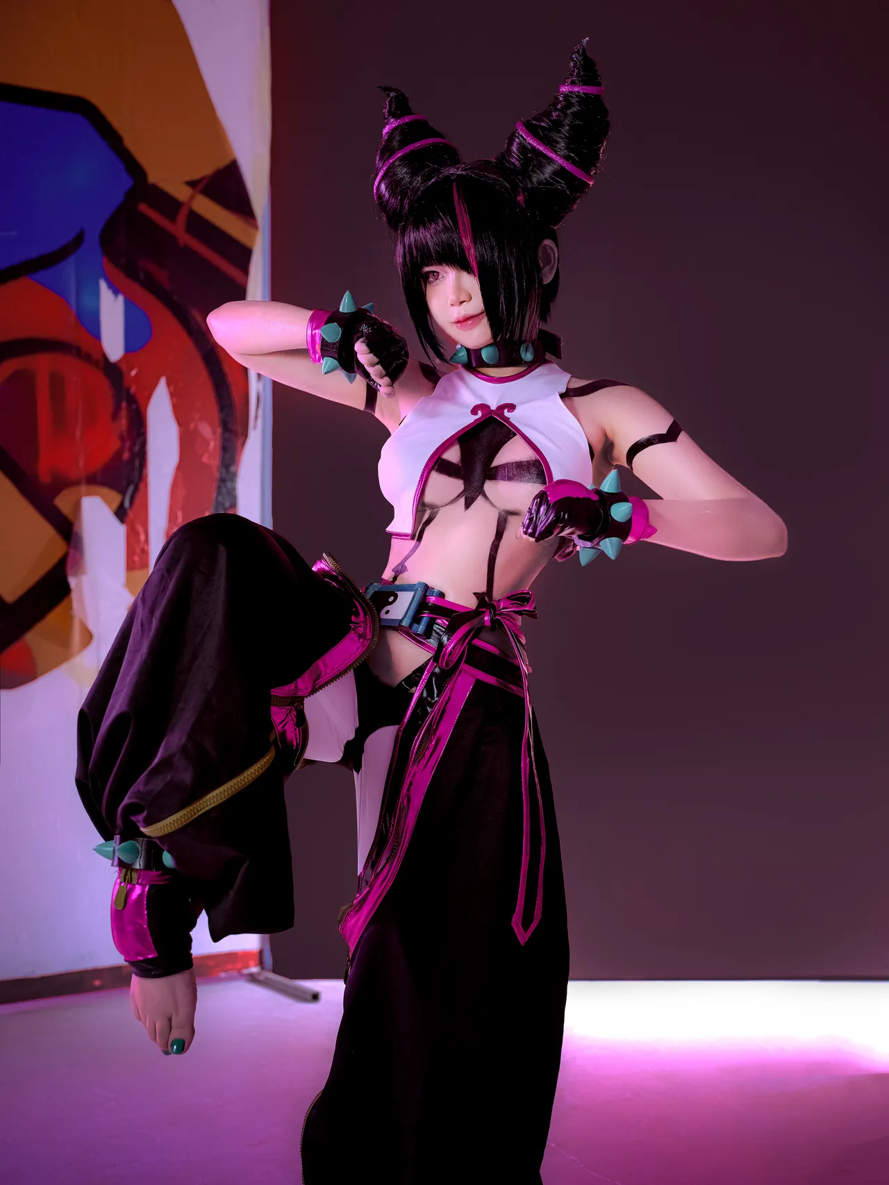 ZinieQ - Juri Han-erohere3.webp