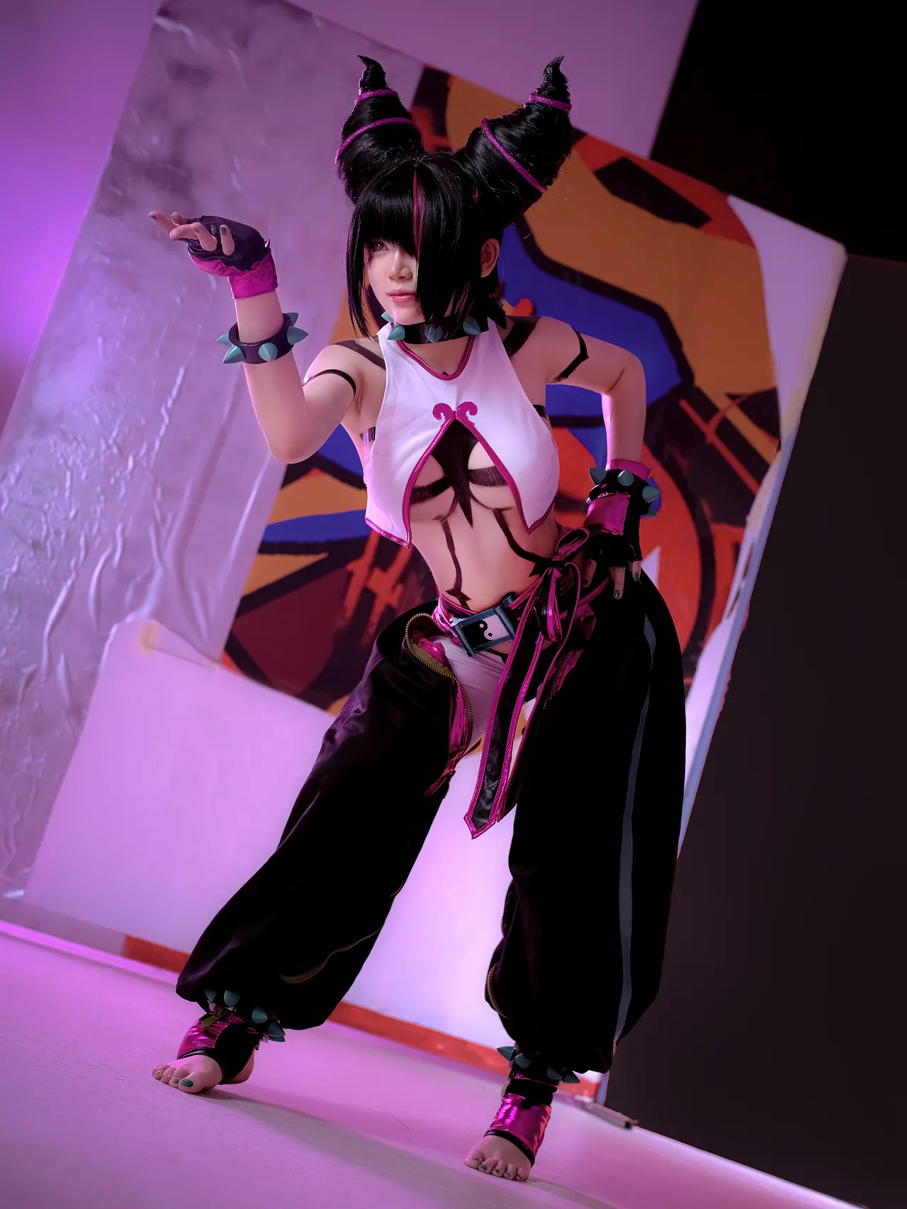 ZinieQ - Juri Han-erohere5.webp