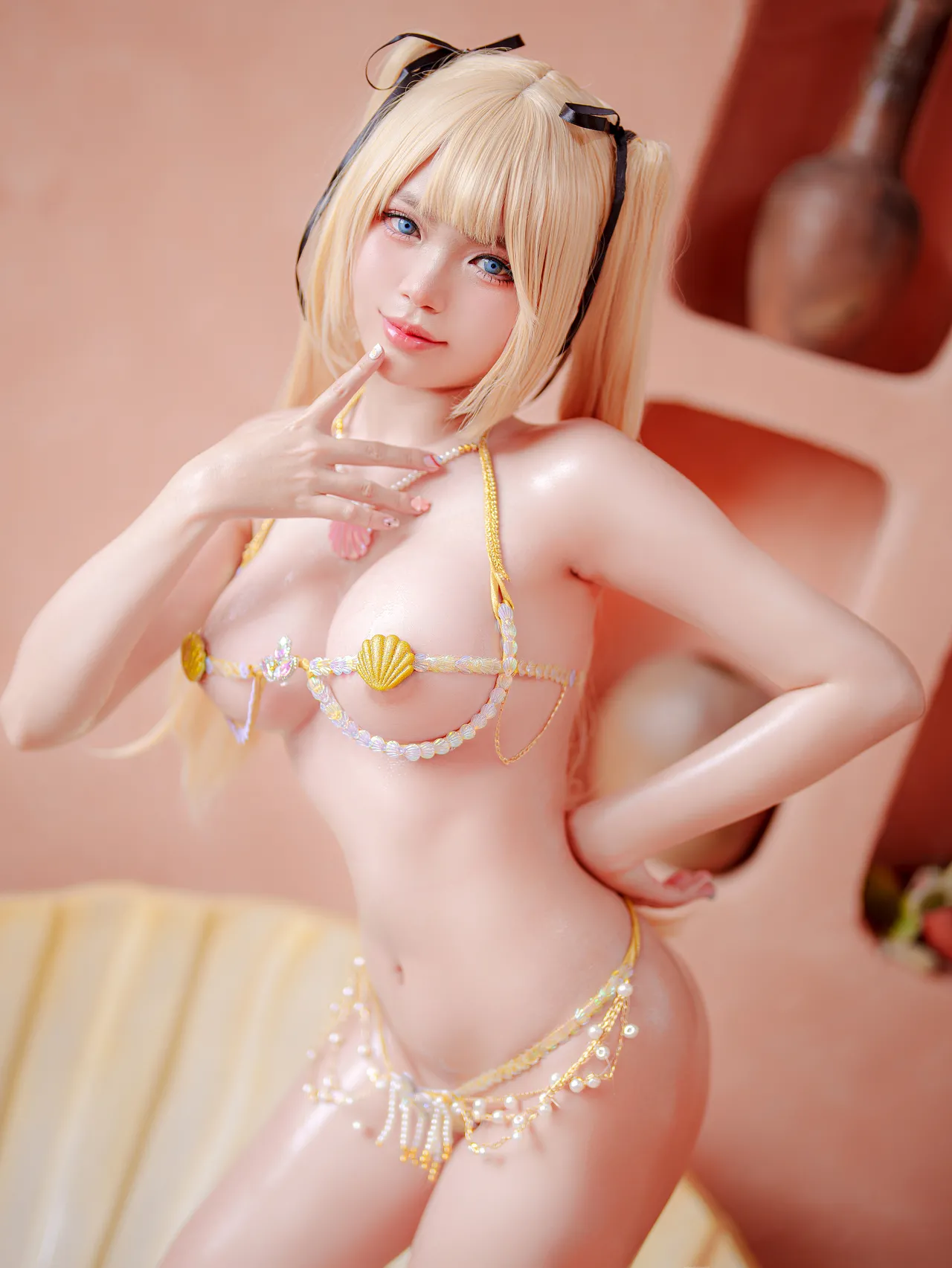 ZinieQ - Marie Rose-erohere2.webp