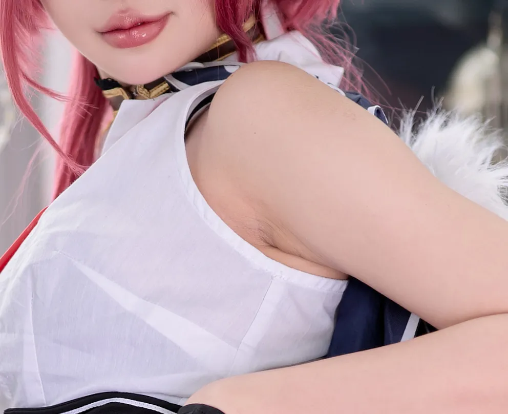ZinieQ - Marine-erohere9.webp
