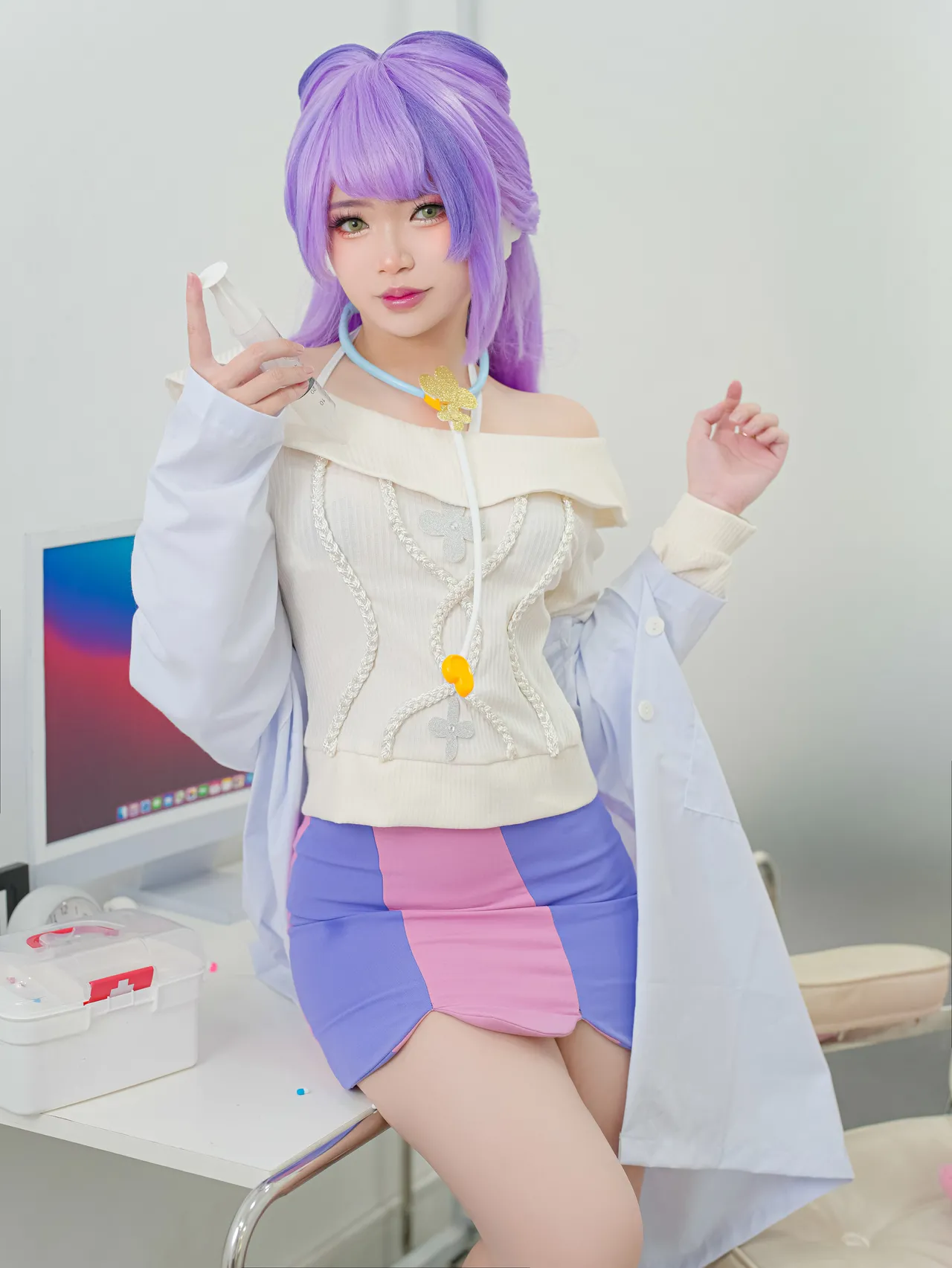 ZinieQ - Miriam-erohere9.webp