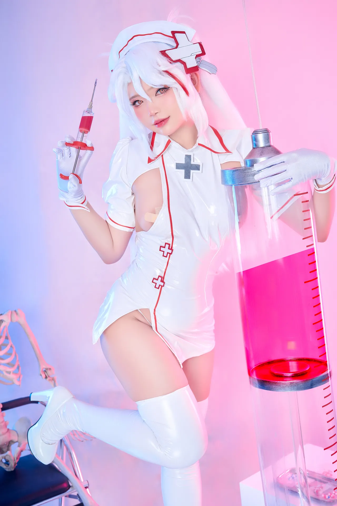 ZinieQ - Prinz Eugen Nurse-erohere7.webp