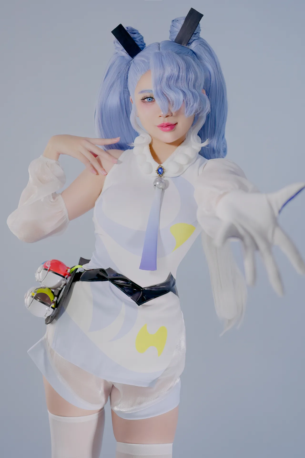 ZinieQ - Project Voltage Miku Flying type-erohere2.webp