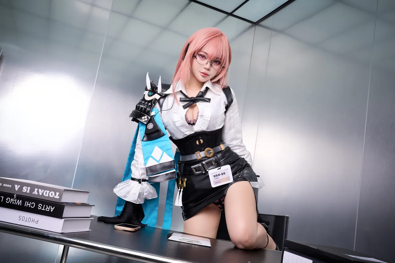 Zinieq - Yanagi-erohere1.webp