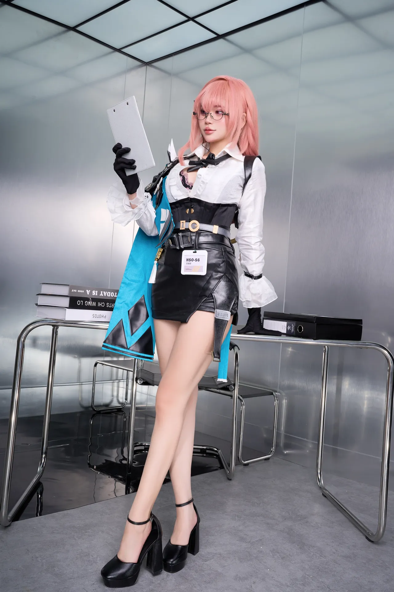 Zinieq - Yanagi-erohere3.webp