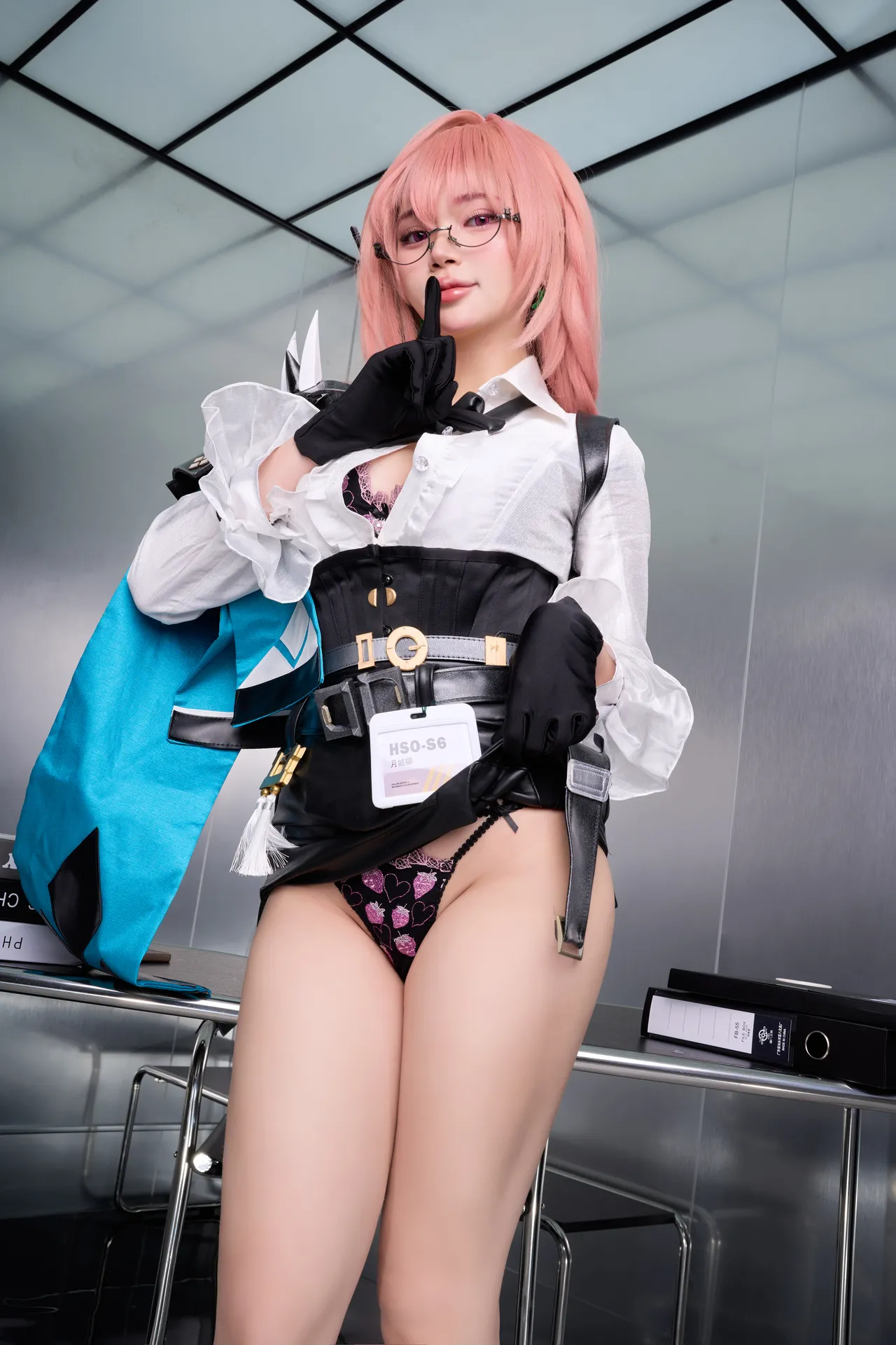 Zinieq - Yanagi-erohere7.webp
