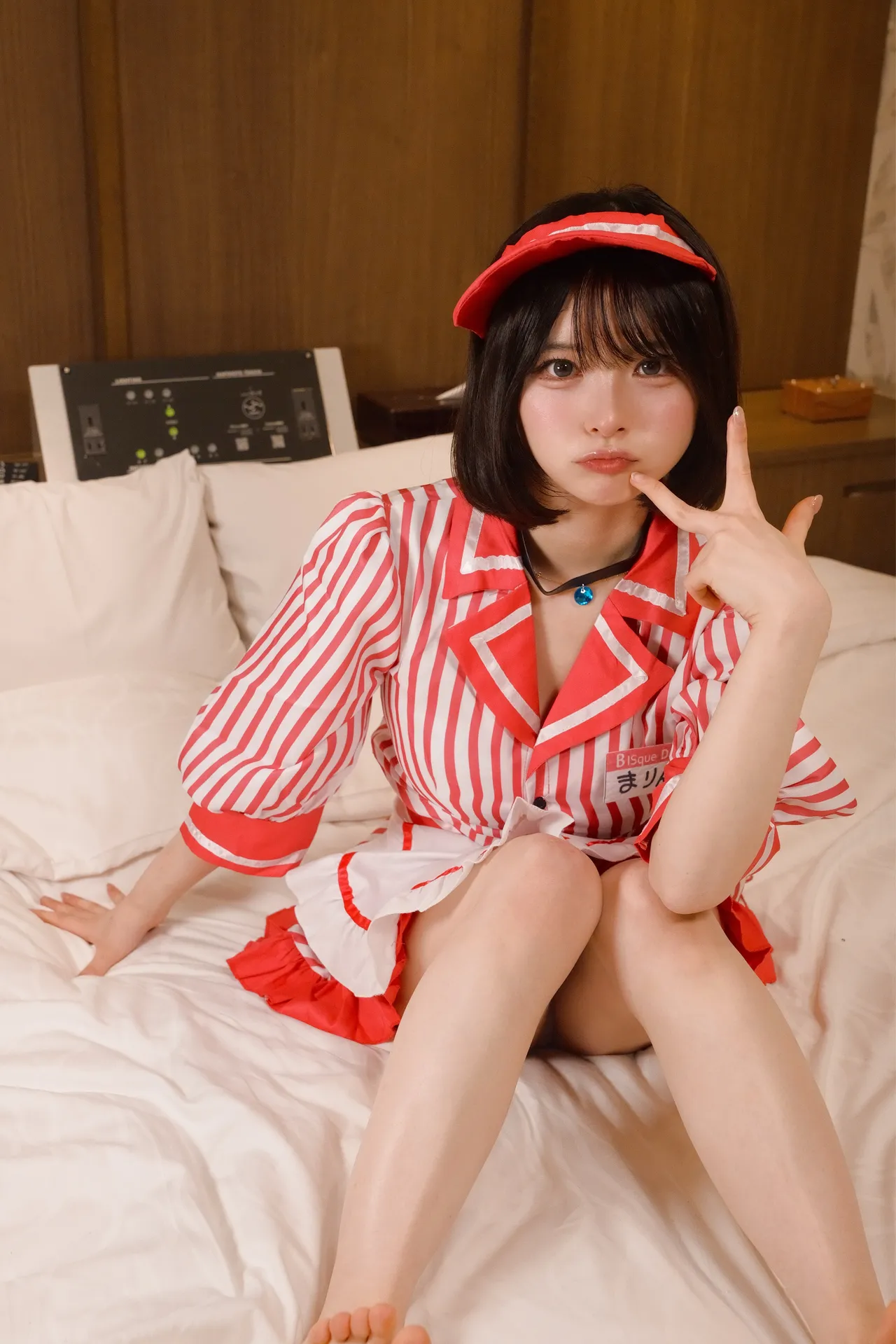 fuwa_nyan - Marin Kitagawa Waitress Sono Bisque Doll Wa Koi O Suru-erohere1.webp