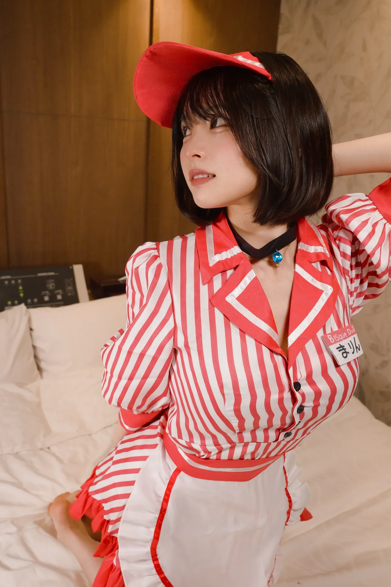 fuwa_nyan - Marin Kitagawa Waitress Sono Bisque Doll Wa Koi O Suru-erohere8.webp