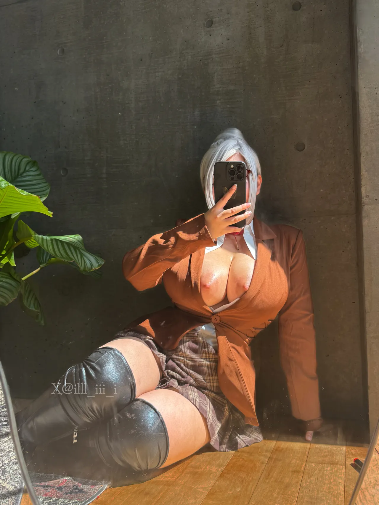illl_iii_i - Meiko-erohere4.webp