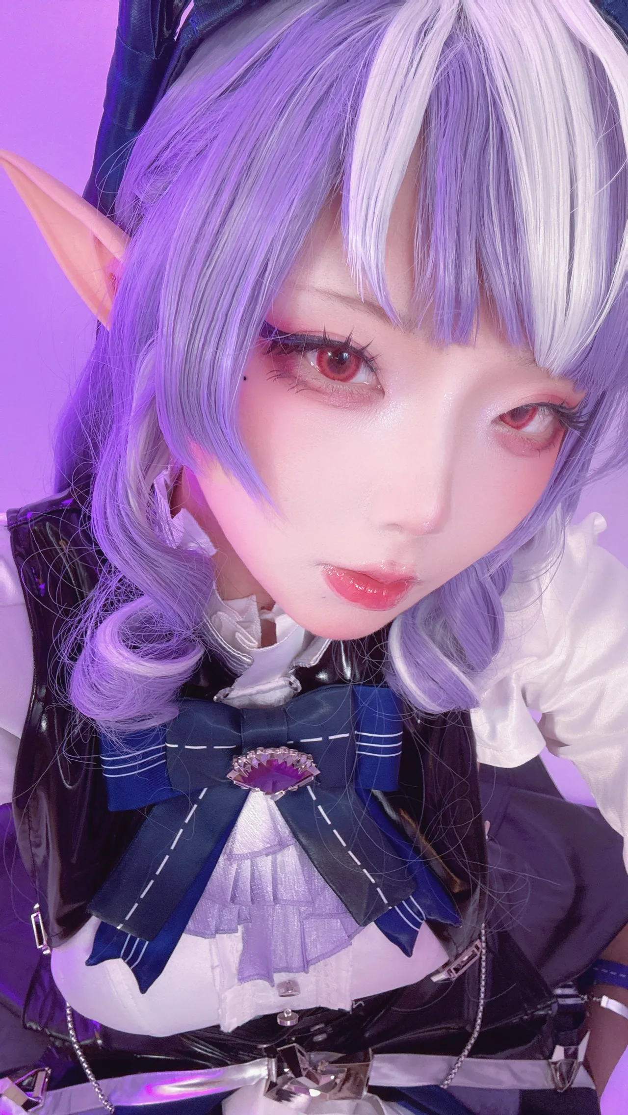 nagomitei - vivian-erohere10.webp
