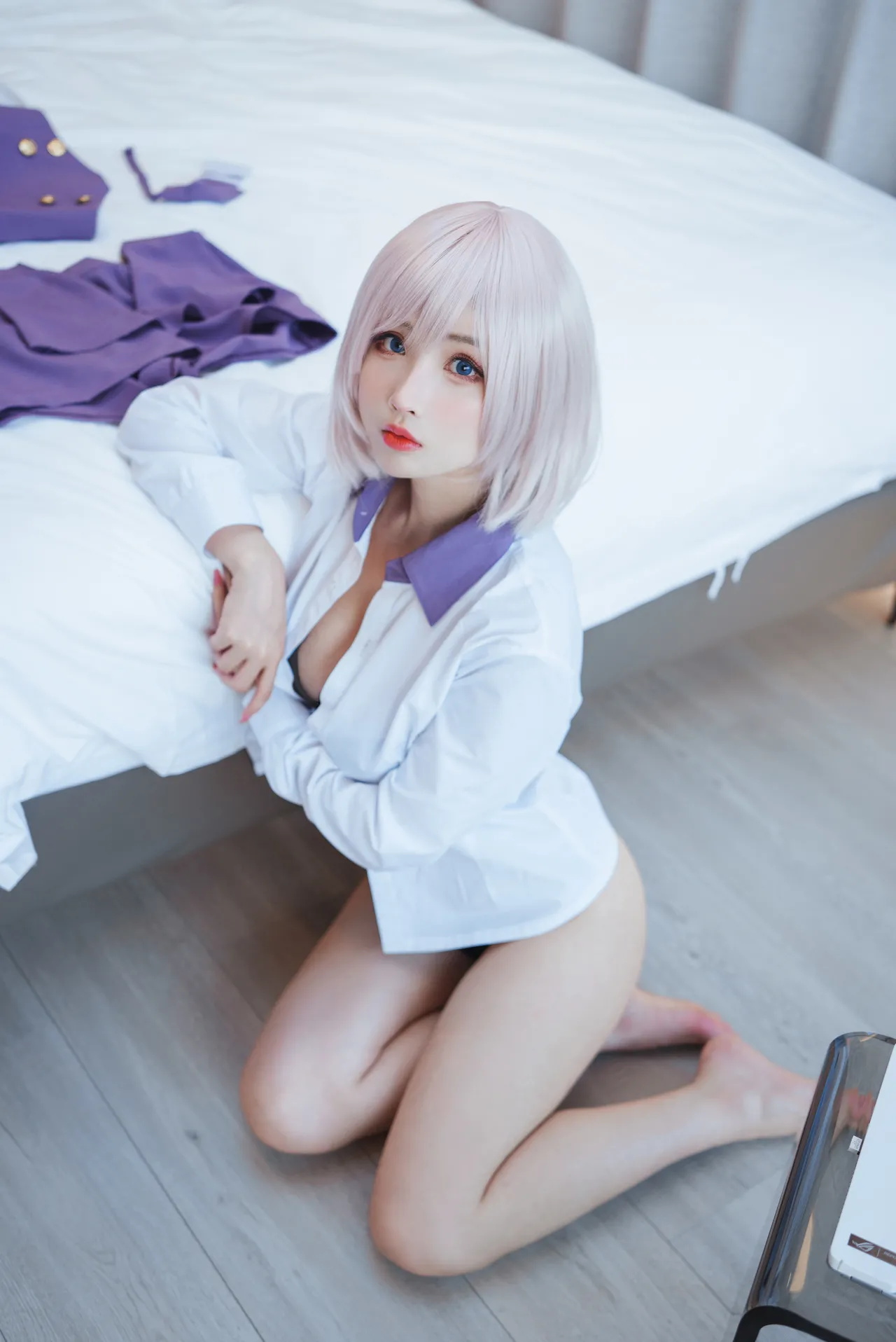 rioko凉凉子 - 电光机王 貉-erohere16.webp