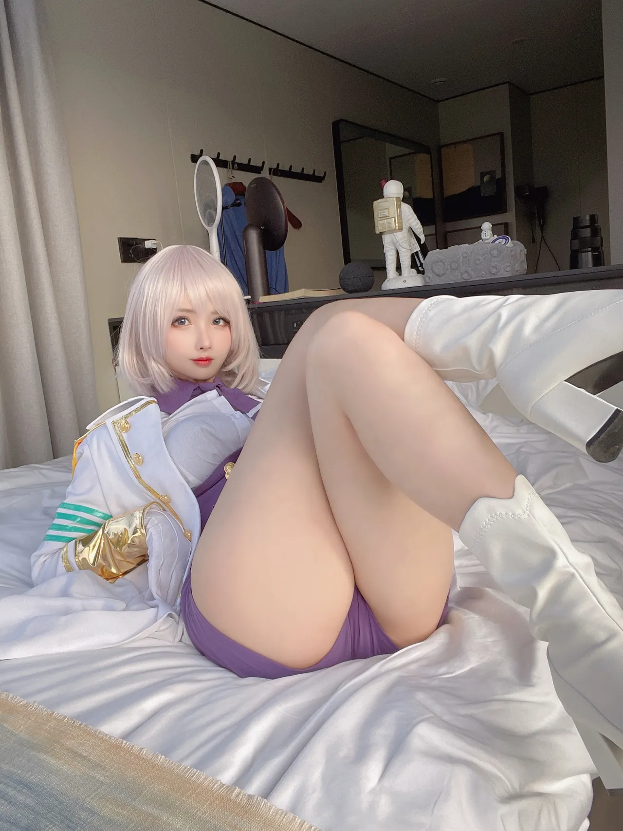 rioko凉凉子 - 电光机王 貉-erohere50.webp