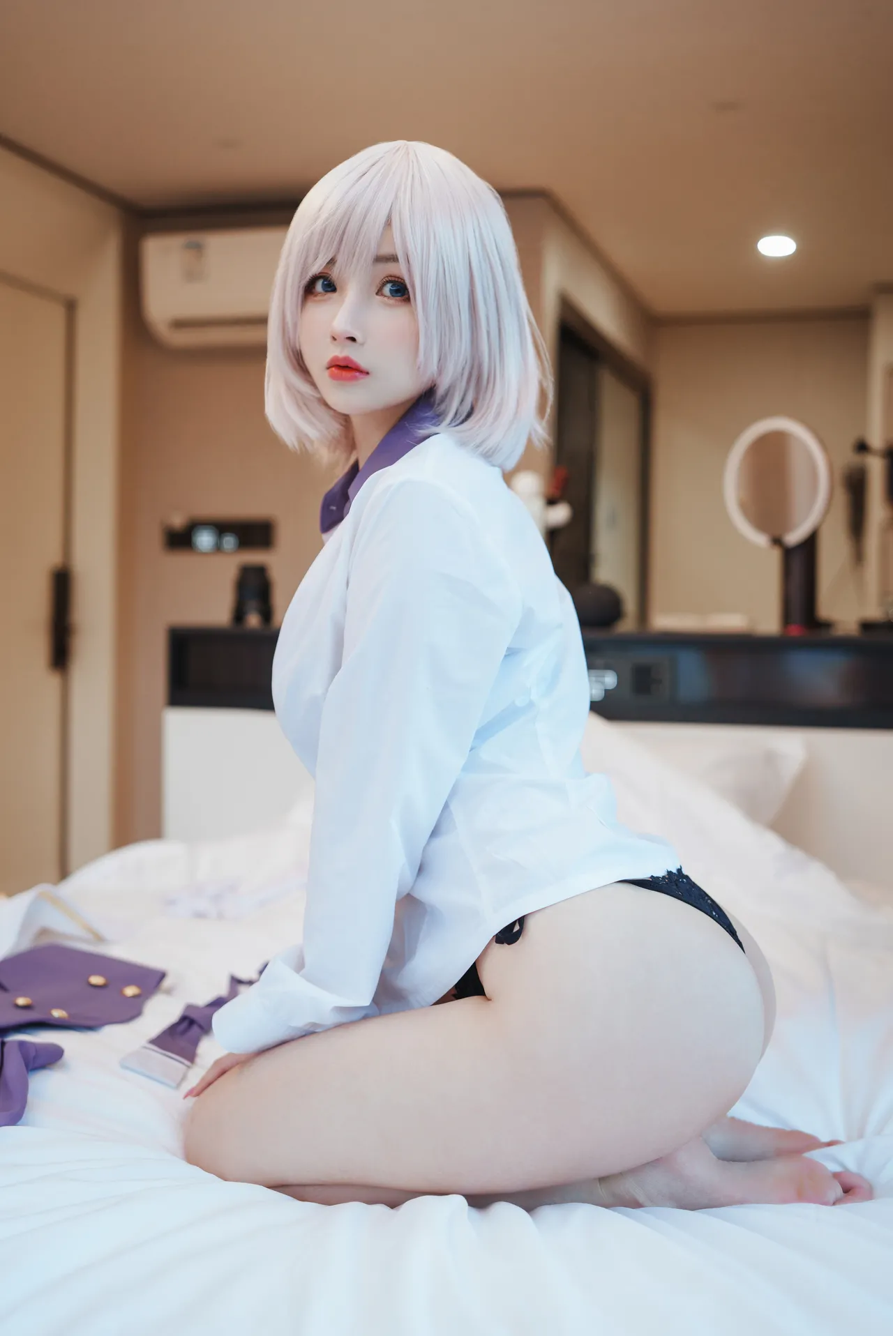 rioko凉凉子 - 电光机王 貉-erohere6.webp