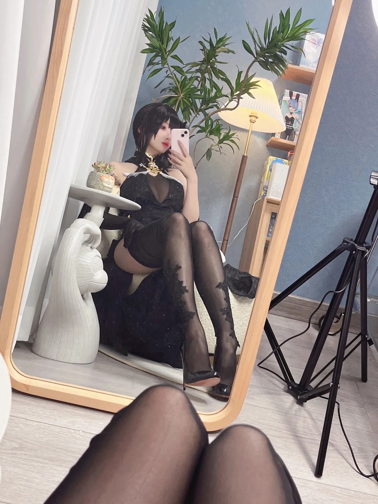 rioko凉凉子&面饼仙儿_黑白镇海双人+rioko凉凉子 - 镇海 自拍-erohere39.webp
